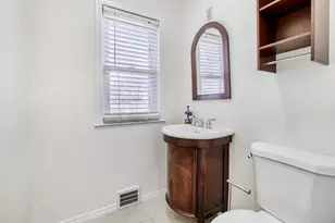 626 N Hough St, Barrington, IL 60010 - Photo 10