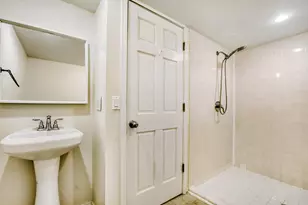 626 N Hough St, Barrington, IL 60010 - Photo 16