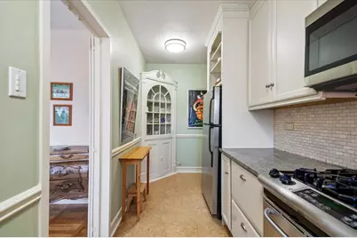 [Address not provided], Evanston, IL 60201 - Photo 4