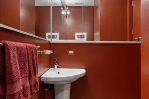 5720 S Dorchester Ave, Chicago, IL 60637 - Photo 26