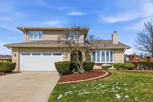 15652 White Pine Ct, Homer Glen, IL 60491 - Photo 1