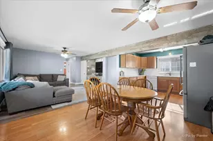 309 W School St, Plano, IL 60545 - Photo 8