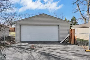 1562 S 5th Ave, Kankakee, IL 60901 - Photo 24