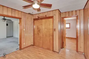 1562 S 5th Ave, Kankakee, IL 60901 - Photo 10