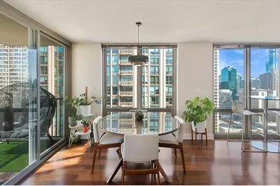 2 E Erie Street #3712, Chicago, IL 60611 - Photo 10