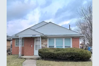 15227 5th Avenue, Phoenix, IL 60426 - Photo 1