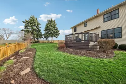 340 Windsor Drive, Bartlett, IL 60103 - Photo 40