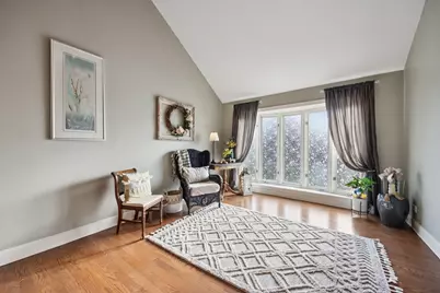 340 Windsor Drive, Bartlett, IL 60103 - Photo 4