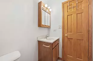 424 N Aspen Dr, Cortland, IL 60112 - Photo 22