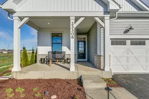 23306 W Kennebec Dr, Plainfield, IL 60585 - Photo 2