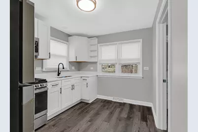 17015 Annetta Avenue, Hazel Crest, IL 60429 - Photo 8