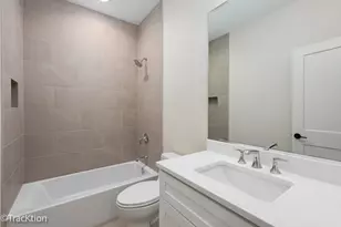 4119 N Lincoln St, Westmont, IL 60559 - Photo 16