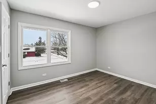 3403 Fountainbleau Dr, Hazel Crest, IL 60429 - Photo 14