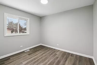 3403 Fountainbleau Drive, Hazel Crest, IL 60429 - Photo 20