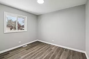 3403 Fountainbleau Dr, Hazel Crest, IL 60429 - Photo 20