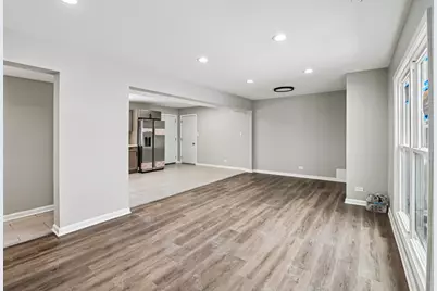 3403 Fountainbleau Drive, Hazel Crest, IL 60429 - Photo 6