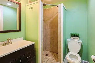 453 Orchard St, Elgin, IL 60123 - Photo 20