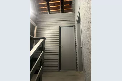 2324 Clarence Avenue #2, Berwyn, IL 60402 - Photo 12