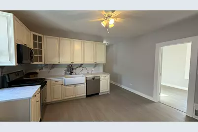 2324 Clarence Avenue #2, Berwyn, IL 60402 - Photo 6