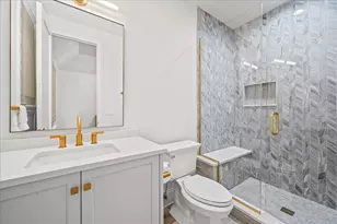 1955 Amberley Ct, Lake Forest, IL 60045 - Photo 28