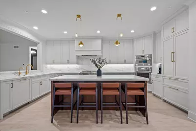 1955 Amberley Court, Lake Forest, IL 60045 - Photo 10