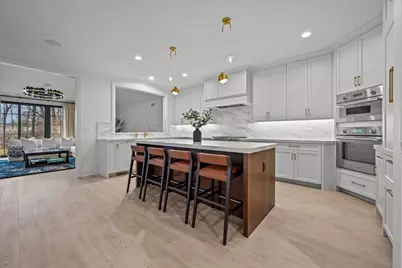 1955 Amberley Court, Lake Forest, IL 60045 - Photo 8