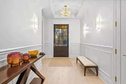 1955 Amberley Court, Lake Forest, IL 60045 - Photo 2