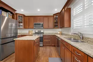 1607 E Indiana St, Wheaton, IL 60187 - Photo 14