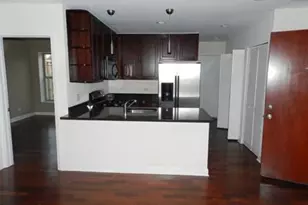 3553 W Ainslie St, Chicago, IL 60625 - Photo 2