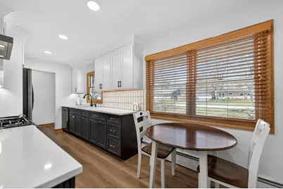 1009 Meadow Lane, Elgin, IL 60123 - Photo 14