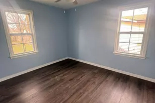 818 S Church St, Carmi, IL 62821 - Photo 10