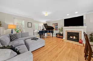 3864 Wehrman Ave, Schiller Park, IL 60176 - Photo 8