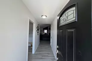 533 Cumberland Dr, Chatham, IL 62629 - Photo 4