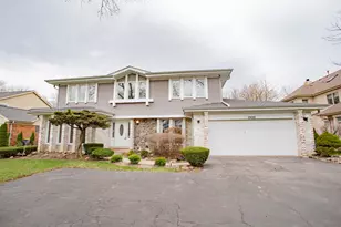 1900 Landwehr Rd, Northbrook, IL 60062 - Photo 2