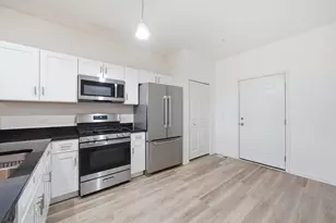 1010 Regent Dr, Matteson, IL 60443 - Photo 10