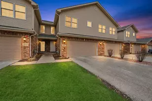 1010 Regent Dr, Matteson, IL 60443 - Photo 1