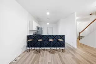 1010 Regent Dr, Matteson, IL 60443 - Photo 8