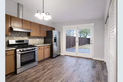 386 Campus Drive, Elgin, IL 60120 - Photo 8