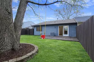 386 Campus Dr, Elgin, IL 60120 - Photo 26