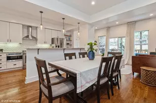 4745 N Malden St, Chicago, IL 60640 - Photo 12