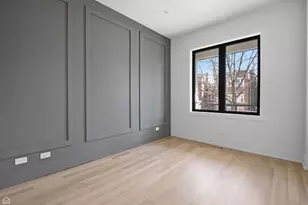 4242 N Sacramento Ave, Chicago, IL 60618 - Photo 6