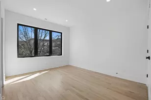 4242 N Sacramento Ave, Chicago, IL 60618 - Photo 26