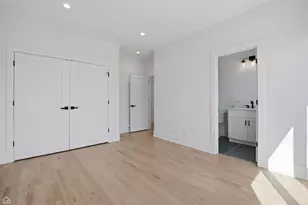 4242 N Sacramento Ave, Chicago, IL 60618 - Photo 24