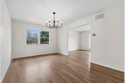 13910 Green Valley Drive, Orland Park, IL 60467 - Photo 4