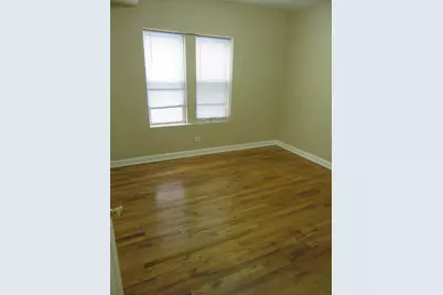 2251 W Rosemont Avenue #1, Chicago, IL 60659 - Photo 8