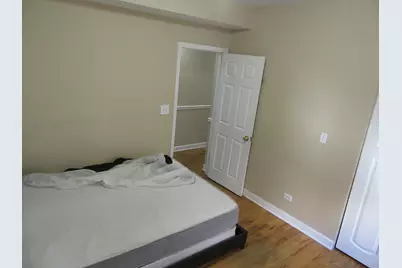 2251 W Rosemont Avenue #1, Chicago, IL 60659 - Photo 12