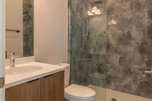 6747 S Langley Ave, Chicago, IL 60637 - Photo 16