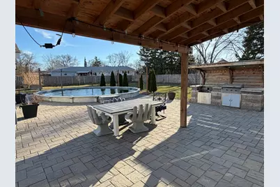 1413 W Plainfield Road, La Grange Highlands, IL 60525 - Photo 14