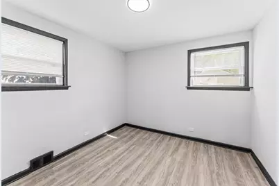 47 48th Avenue, Bellwood, IL 60104 - Photo 10