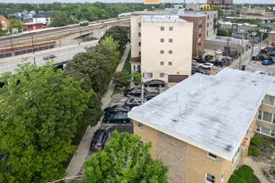 5457 W Edmunds St, Chicago, IL 60630 - Photo 4